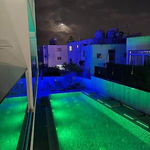 Sunny Blue Hotel